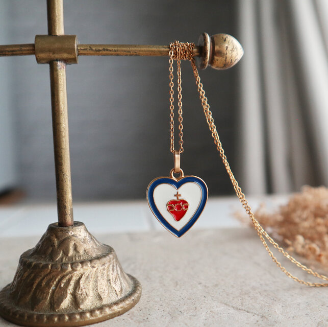 フランス製！マルティノ社 聖心メダイのハートネックレス　金アレ対応