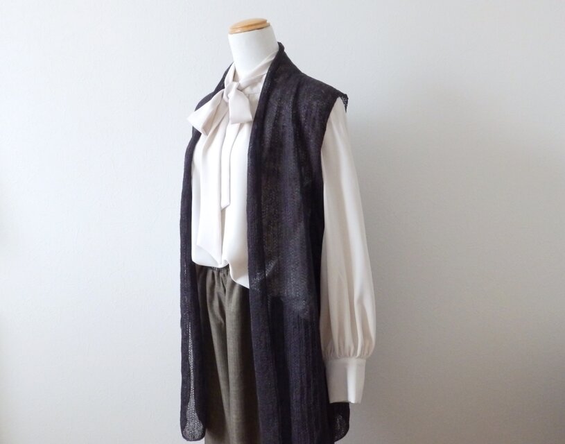 麻(ラミー１００％）・ニットのロングベスト