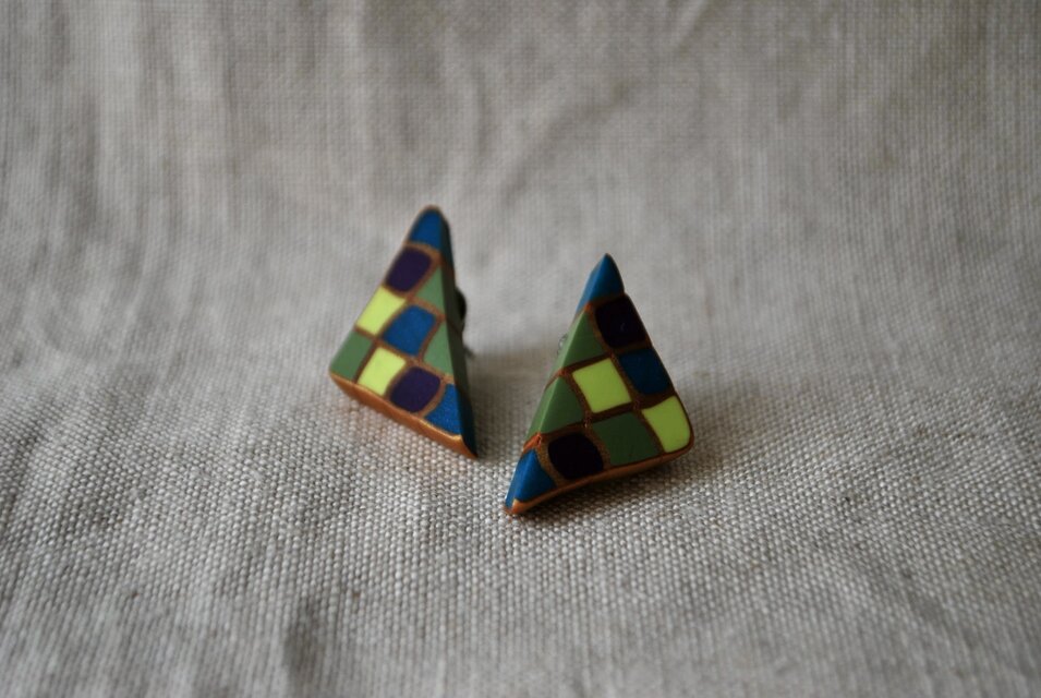 三角モザイクピアス　blue green