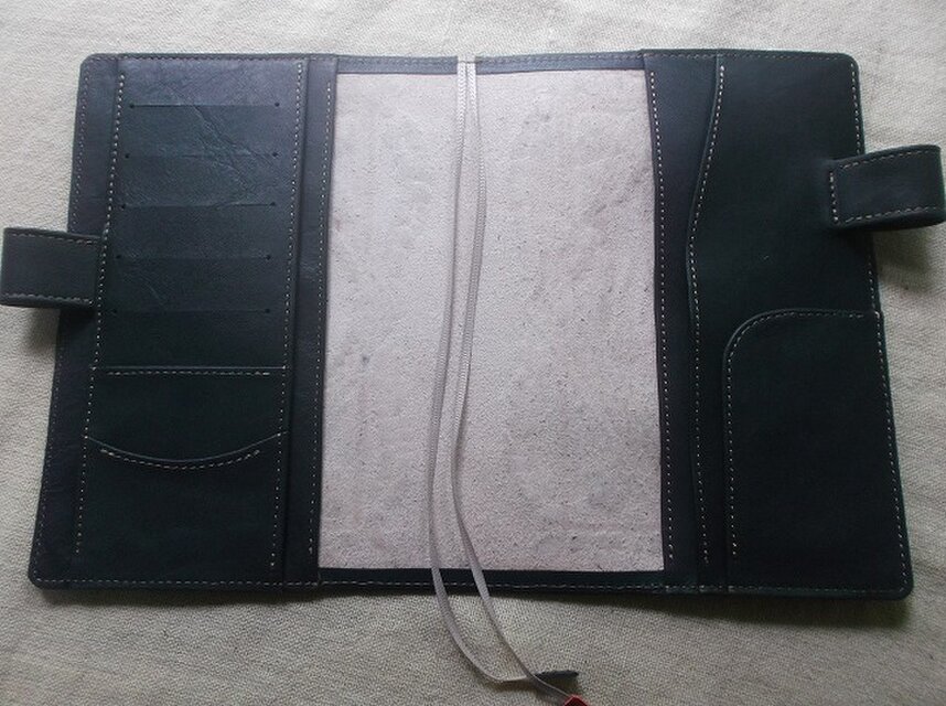 ほぼ日手帳仕様 B6サイズレザー手帳カバー 刻印＆拭き染め | iichi
