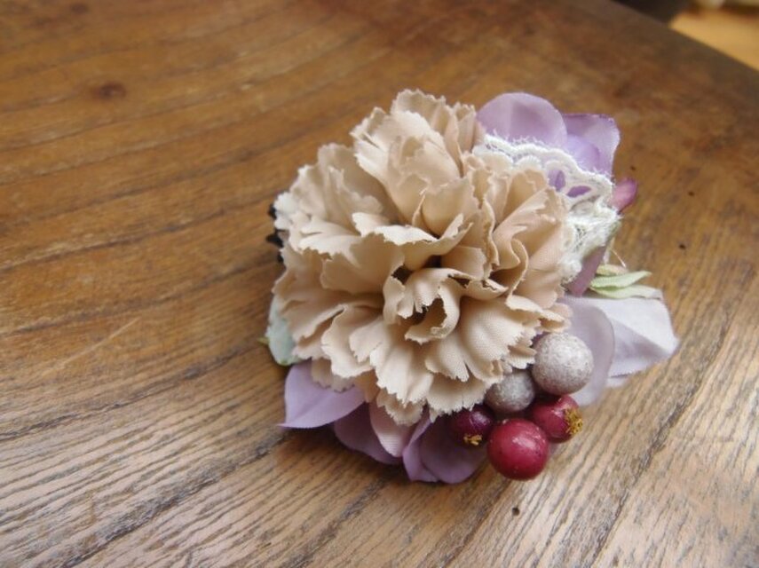 sold ベージュグラデーションのコサージュS