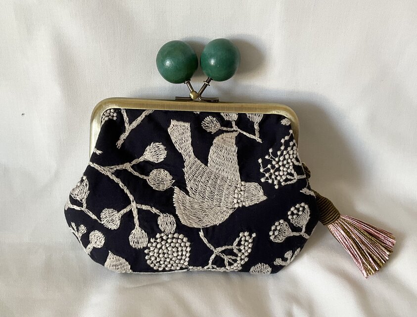 点と線模様製作所　バードガーデン　木玉親子がま口ミニ財布　