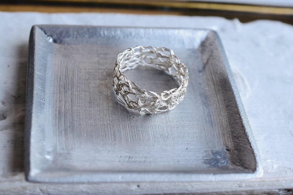 シルバー リング　ハンドメイド トリプル鎖編み /シルバーリング 金属アレルギー対応 | iichi