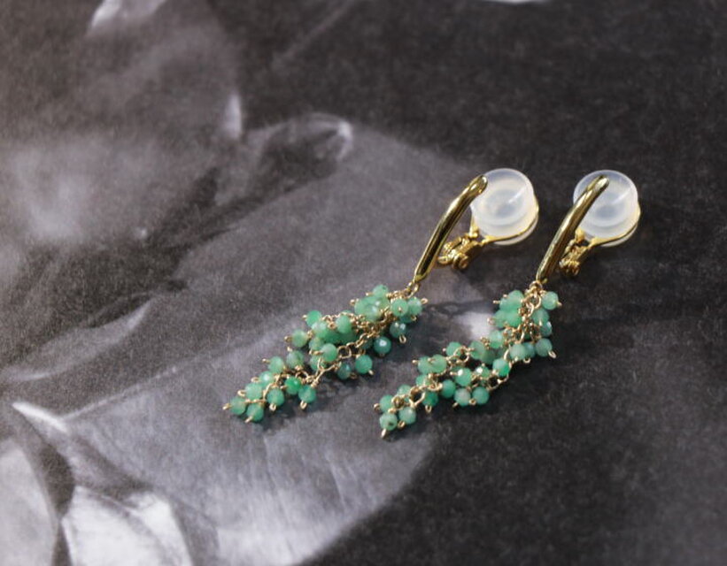 エメラルドのイヤリング