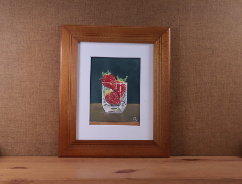 アクリル「グラスの中の3つの苺」 | iichi 日々の暮らしを心地よく