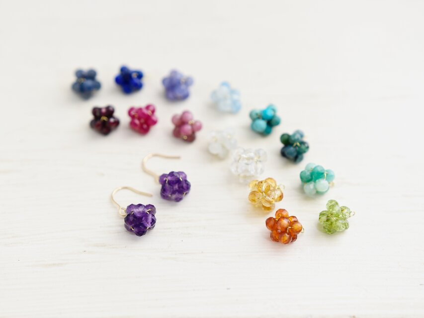 14kgf ピアス】ブルーグレー サファイア サファイヤの実 金平糖 9月