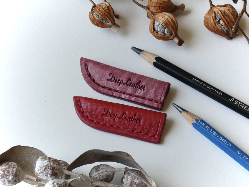 イタリア革の鉛筆キャップ／ペンシルキャップ／２個セット／ピンク&赤