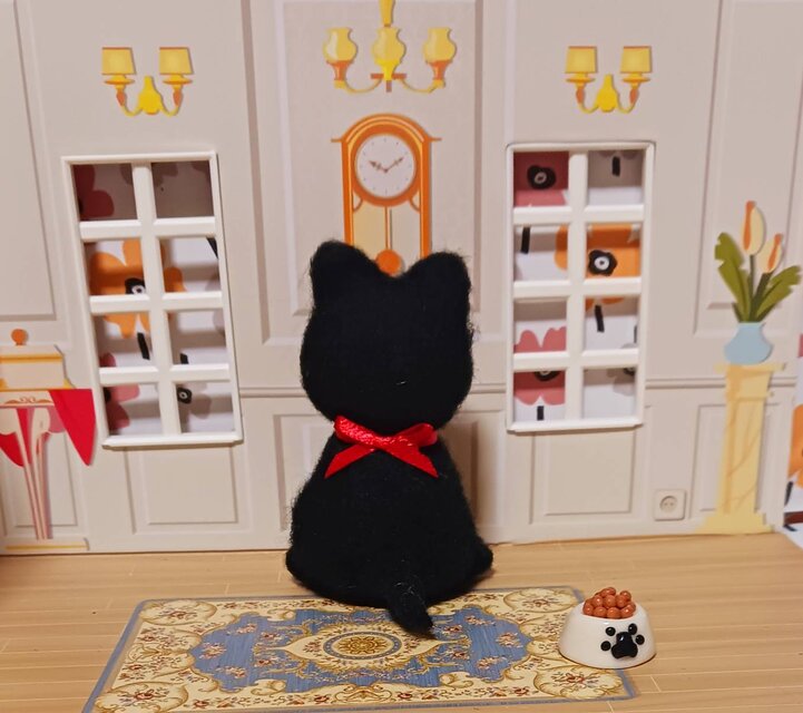 お腹すいた まだなのー上目使いの可愛い黒猫 羊毛 | iichi 日々の