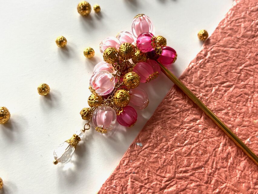 かんざし　ピンクレモネードの様な泡玉ビーズ　ピンク　一本簪　一本挿　透明　クリア　涼しげ　春夏　桜　サクラ