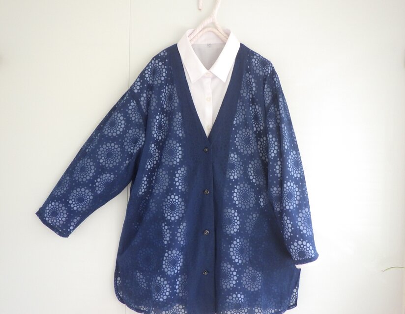 涼やかドットの透かし織カーテガン羽織物