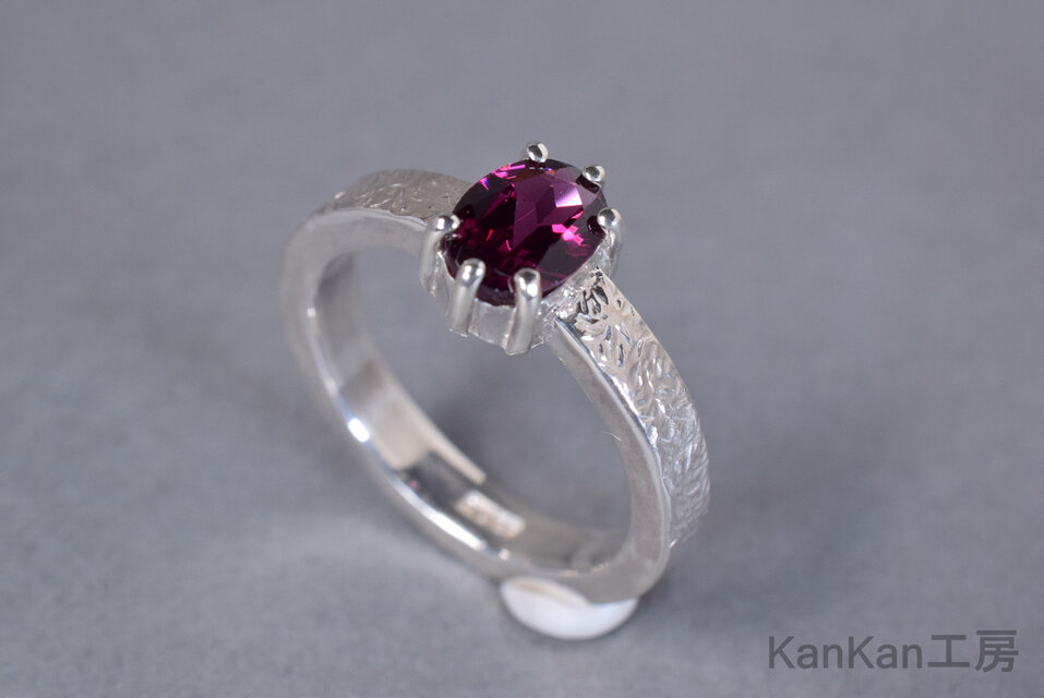 ロードライトガーネットのリング