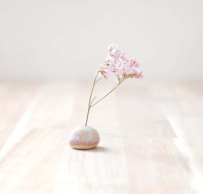 陶土の小さな花立て 春色三彩 ＊ ドライフラワー付き