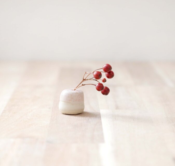 陶土の小さなかけ分け花立て 桜花窯変釉 ＊ ドライフラワー付き