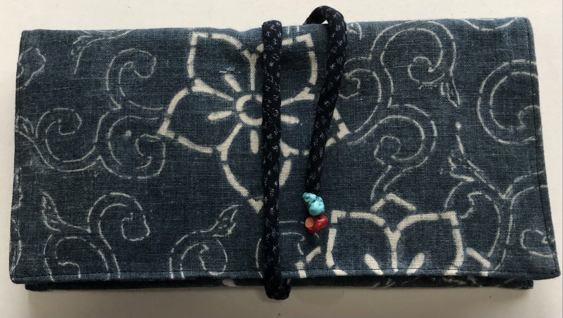 ８２６７　型染めで作った和風財布・ポーチ