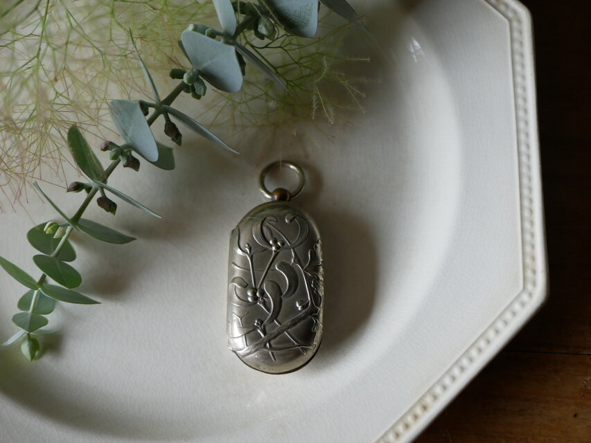 ヤドリギ　ポルトモネ　コインケース　フランスアンティーク　ブロカント