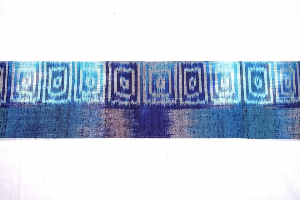 波柄バティックヘンプと水色系タイシルクの半幅帯 HAN1627 | iichi