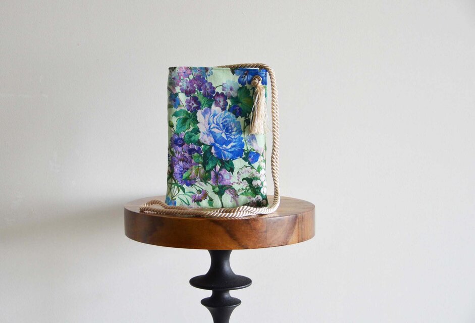 2点限定！ボタニカル花柄リネン　スマホポーチ　ミントブルー　2wayスマホショルダー