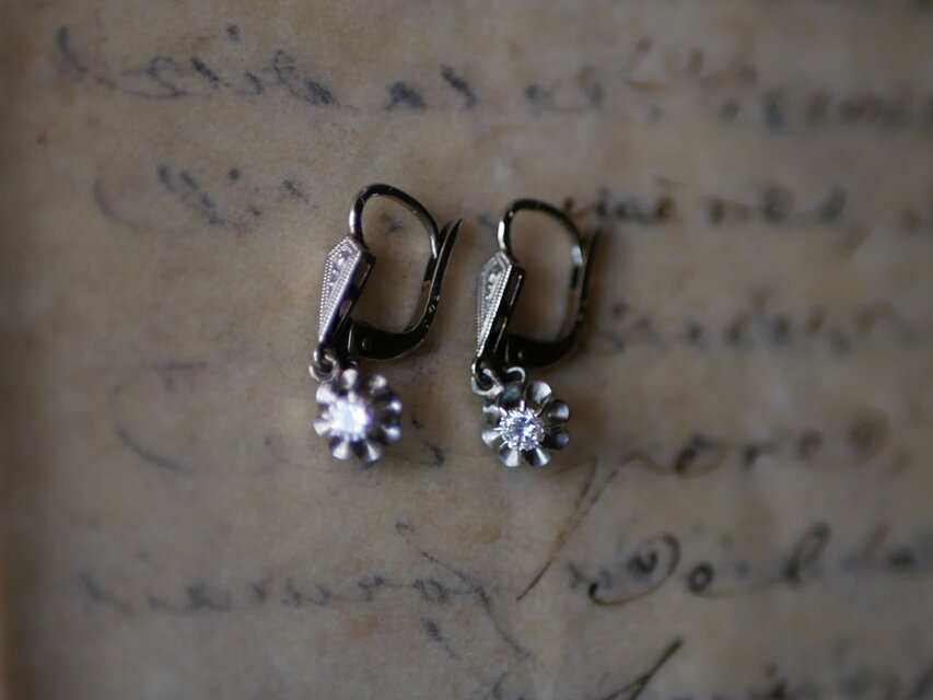 FE-12】 K18 ドルムーズピアス 天然ダイアモンド フランスアンティーク