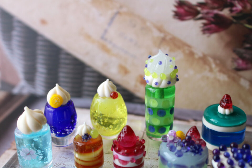 ガラスのミニチュアスイーツセット☆ガラスのミニチュア喫茶店