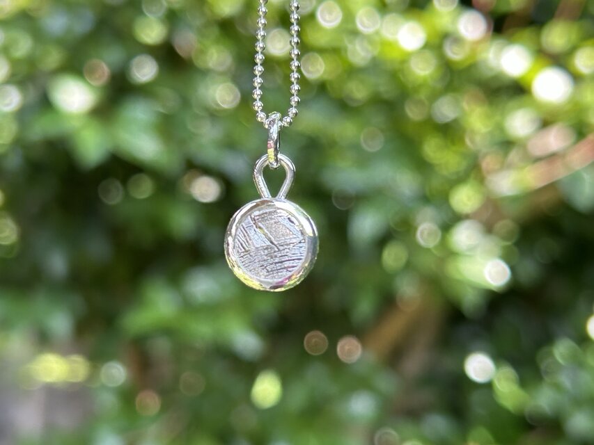 ムオニオナルスタ隕石（メテオライト）シルバーペンダント◇Silver