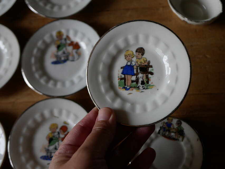 ディネット セット 子供の絵柄 フランスアンティーク アンティークの