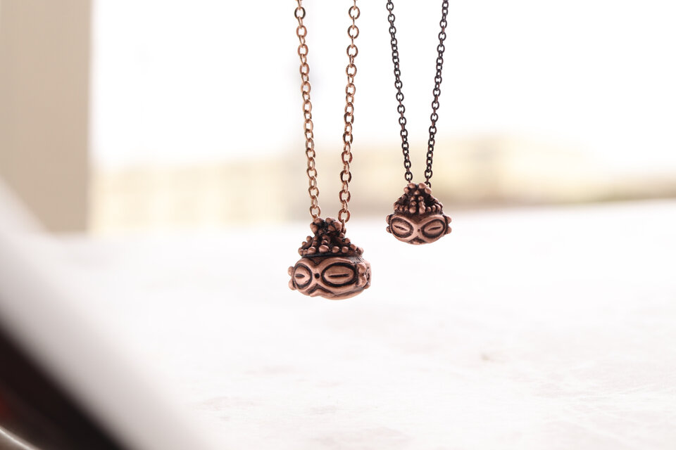 ちょこんと可愛いミニミニ縄文♡ 「ちびどぐりんプチ」ネックレス