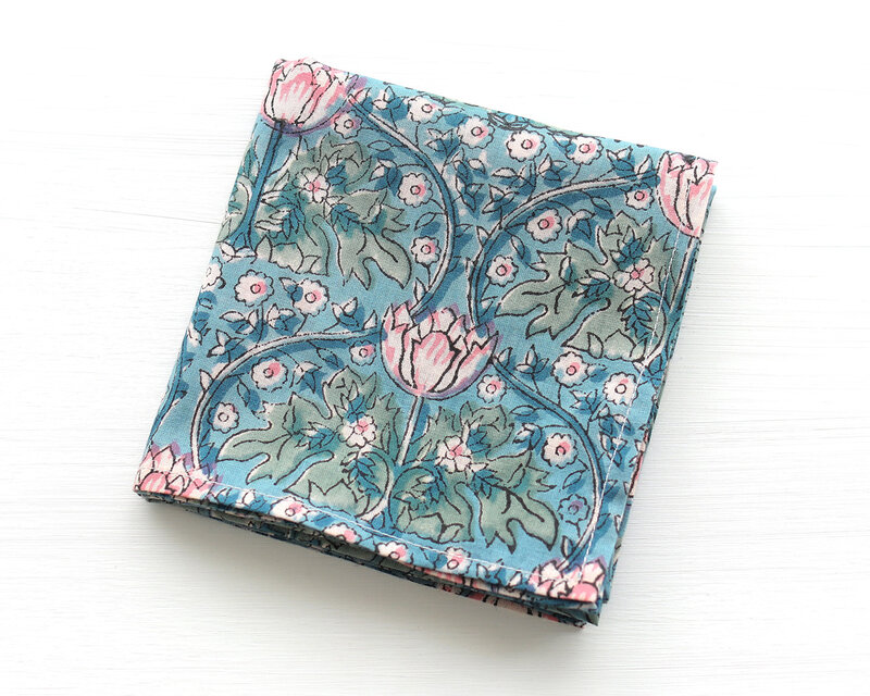 木版染め ブロックプリント 大判ハンカチ（ロータス/ブルー）23