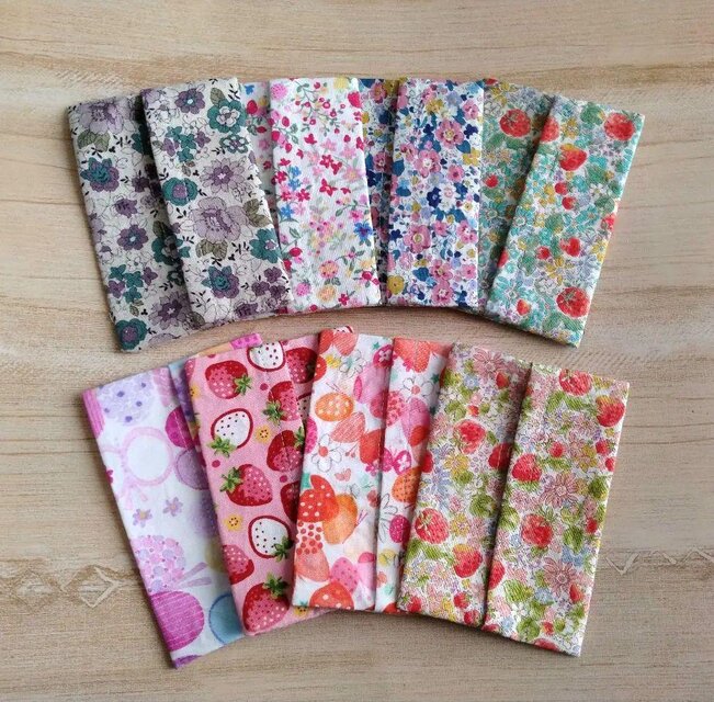 New*柄が選べるミニポケットティッシュケース*いちご*ちょうちょ*花柄