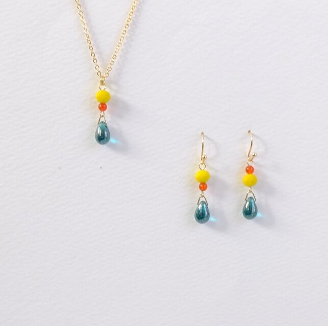 d147-55【7月の誕生石 カーネリアン】と【きらりナイルグリーン】の