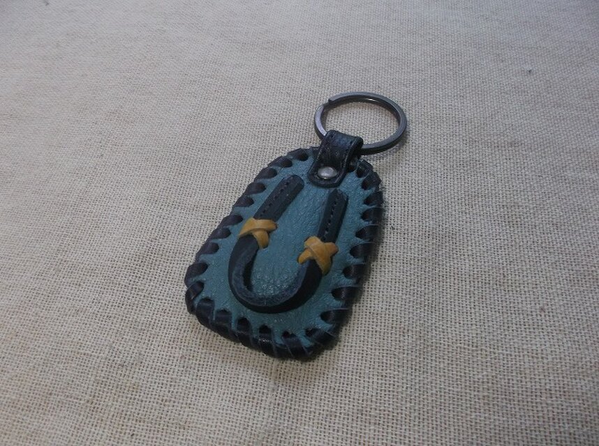 レザーキーリング　キーホルダー　