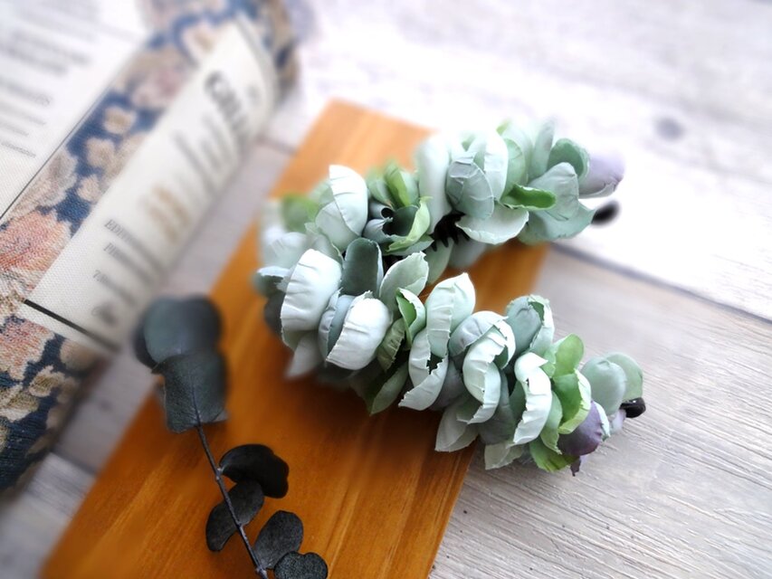 紫陽花のバナナクリップ ■ ふんわり優しいシルエット ■  アクアブルー