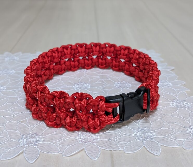 パラコード首輪 大型犬用 (内径42cm) サイズを小さくしてイタグレ