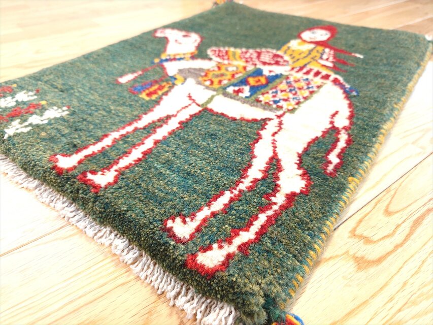 ペルシャ絨毯ギャッベ カシュガイ　玄関 ペルシャ ギャッベ 玄関マット小 61.5x43.5cm 深く美しい緑色