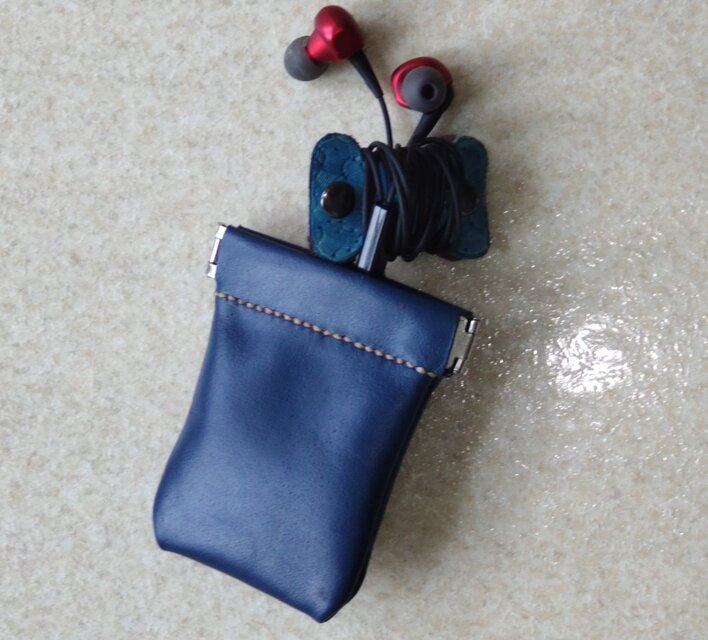 小物入れ　コインケース