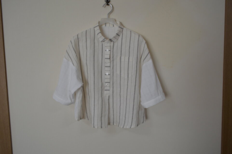 「バイカラー＊小衿シャツ」