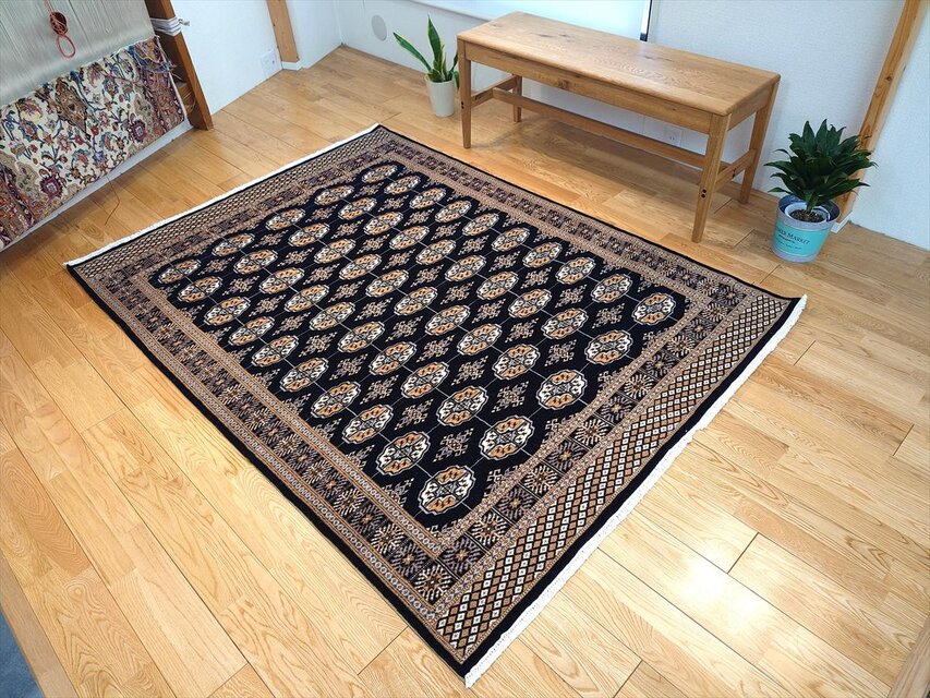 パキスタン絨毯 ハイクオリティ ボハラデザイン 192x140cm 厚み