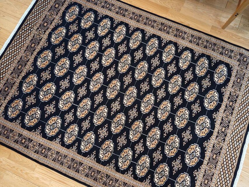 パキスタン絨毯 ハイクオリティ ボハラデザイン 192x140cm 厚み