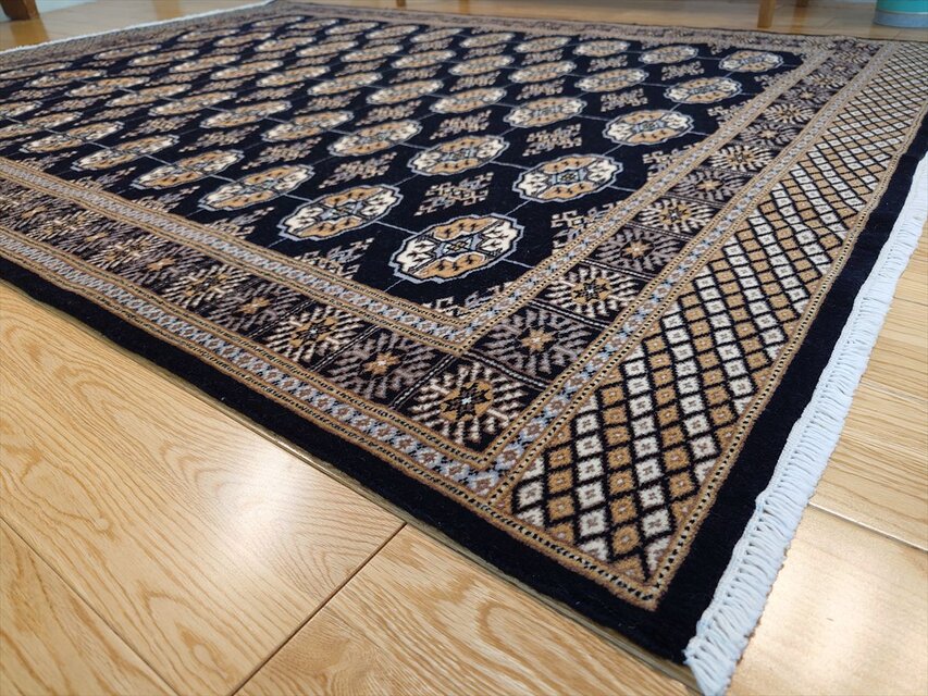 パキスタン絨毯 ハイクオリティ ボハラデザイン 192x140cm 厚み