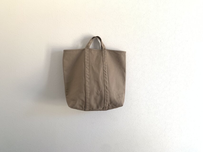 TALL TOTE(M) NUTS グレージュ　帆布バッグ