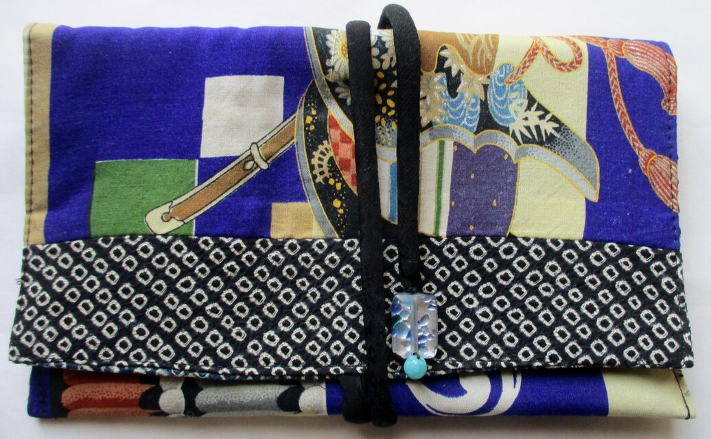 ８２７４　お宮参り着で作った和風財布・ポーチ＃送料無料