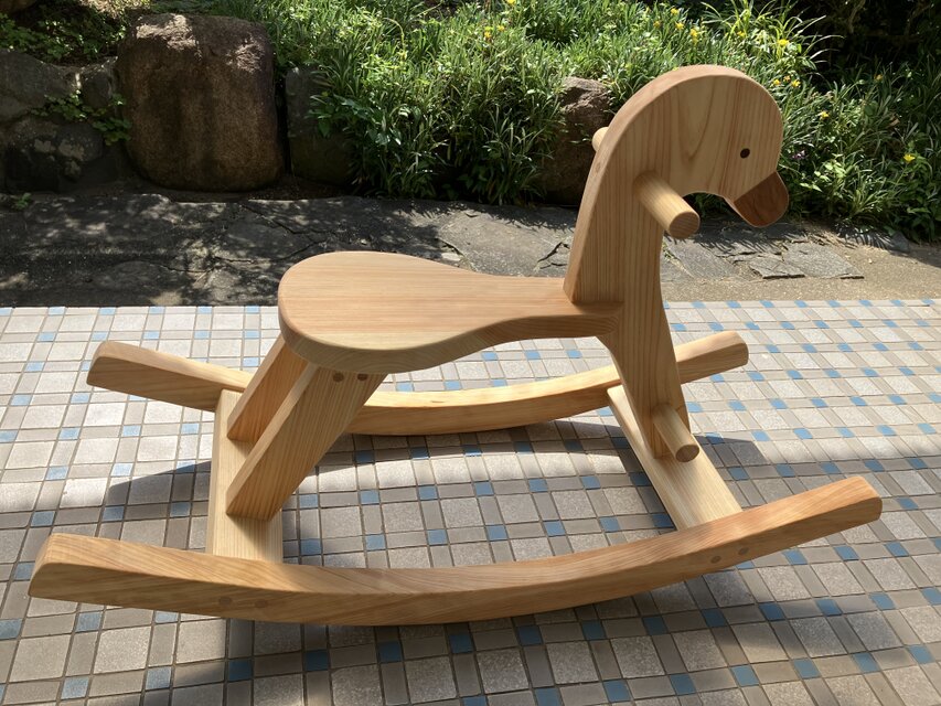 ヒノキの木馬おもちゃ(アヒル型)