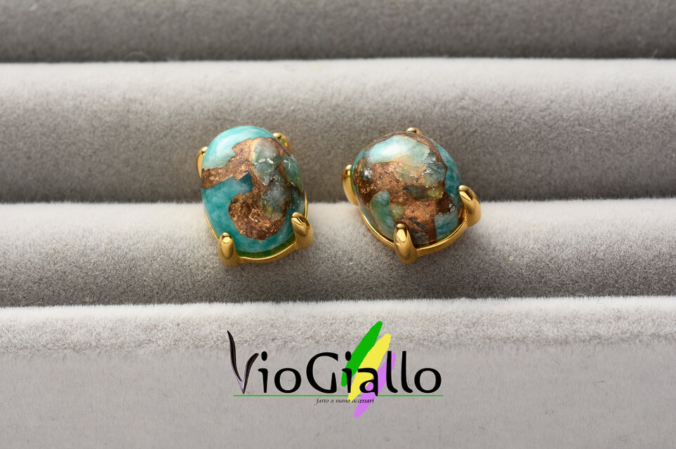 コッパーアマゾナイト(10ﾐﾘ✕8ﾐﾘ)ピアス Silver925・18KGP | iichi