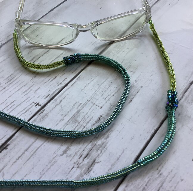 *Always*グリーンチューブのメガネコード