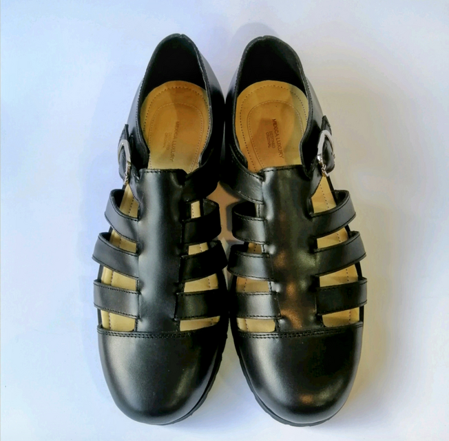 ◇本革グルカサンダル◇無料サイズ調整◇23cmから製作可能◇ブラック◇色変更可能◇