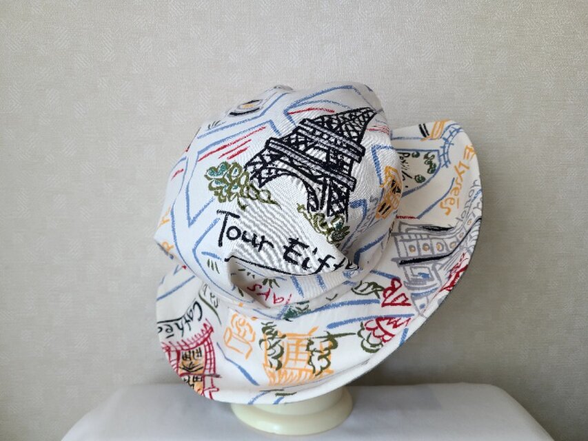 魅せる帽子☆気分はパリジェンヌ♪コットンプリントのキャプリーヌ