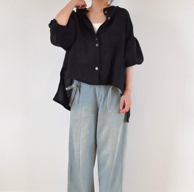 やわらかリネン100％ バンドカラー ギャザースリーブ ブラウス/ ブラック 黒