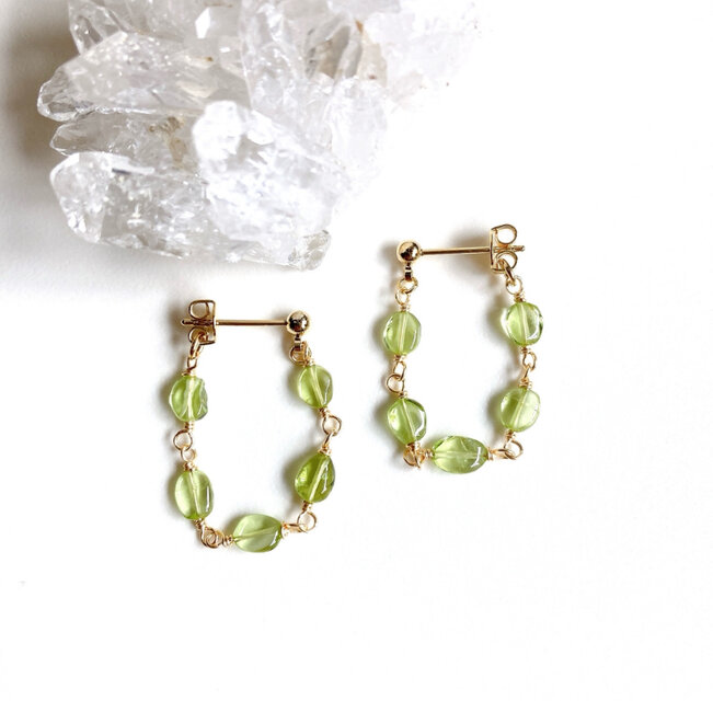 宝石質ペリドット華奢フープピアス