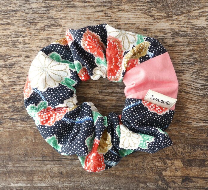 きものシュシュ　菊文