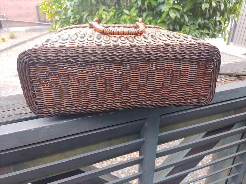 籐かご(処分価格！) | iichi 日々の暮らしを心地よくするハンドメイド