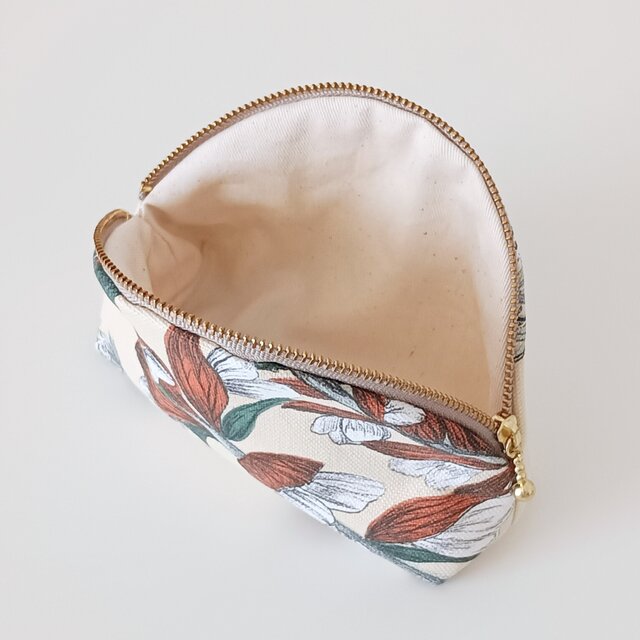半月ポーチ 植物柄 ボタニカル 20cmファスナー ハンドメイド | iichi